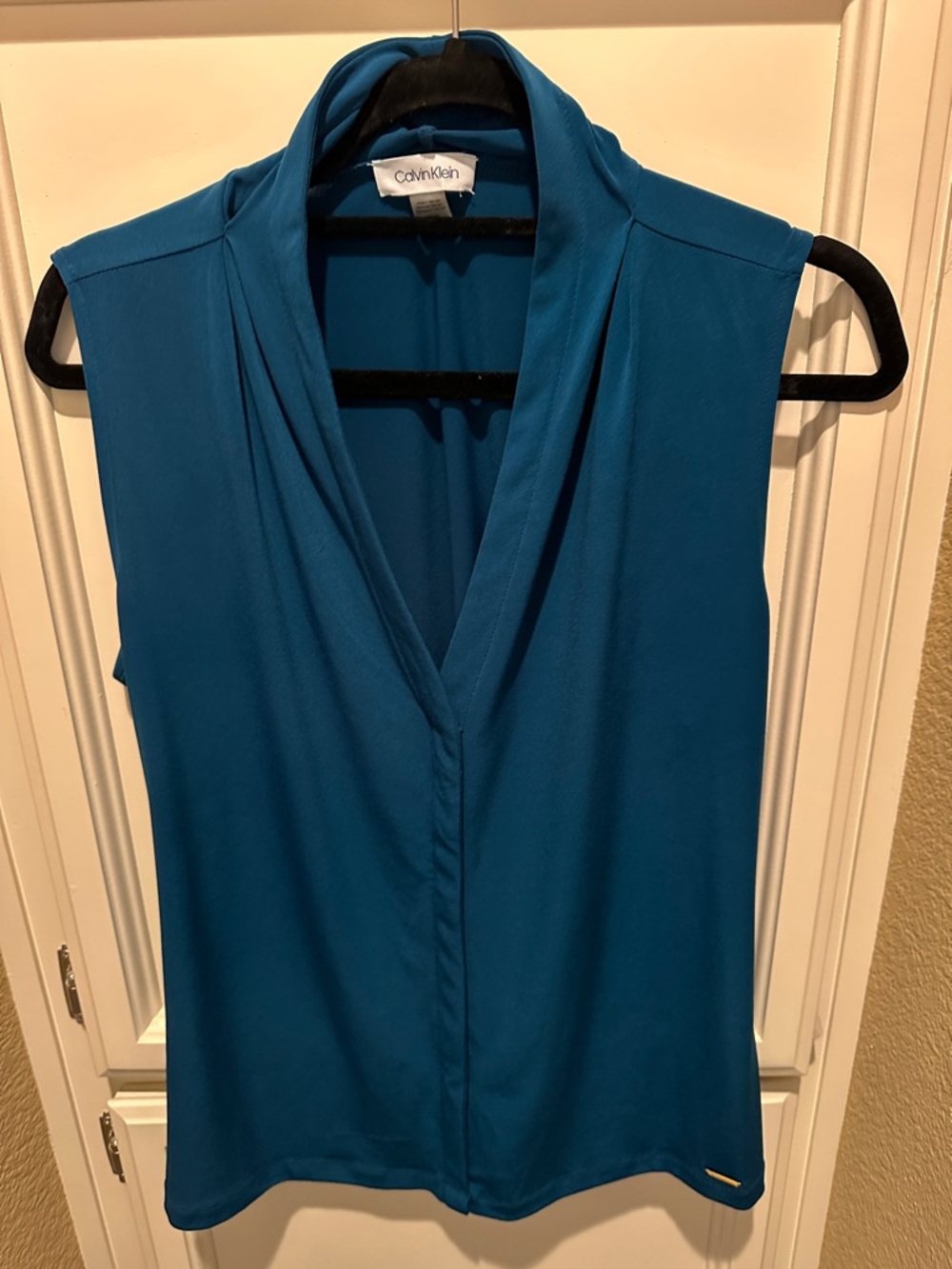 Calvin Klein Sleeveless V-Neck Camisole in Teal Blue